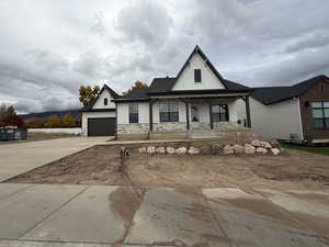 Modern Farmhouse Elevation