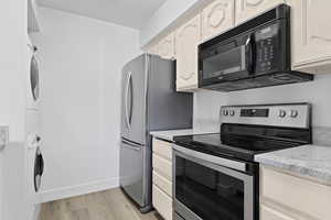 New Fridge, New Stove, New Granite Counters