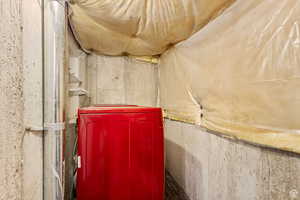 Detailed view of washer / dryer