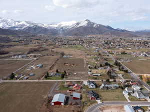 View of property location with a mountainous background