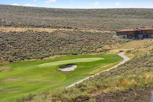 Bird's eye view of a golf course