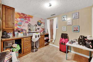 Flex Room - Salon, Office, Storage or Bedroom