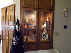 Lot's of built in cabinets