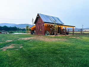 View of outdoor structure featuring a mountain view