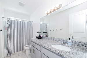 Second full bath upstairs with granite countertops