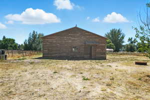View of home's exterior