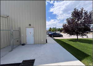 Garage featuring a gate
