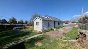 View of outdoor structure featuring a mountain view