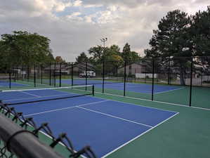 New pickle ball and tennis court