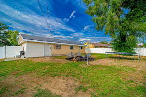 Backyard for your entertainment. Fully fenced. New vinyl fence around the back yard.