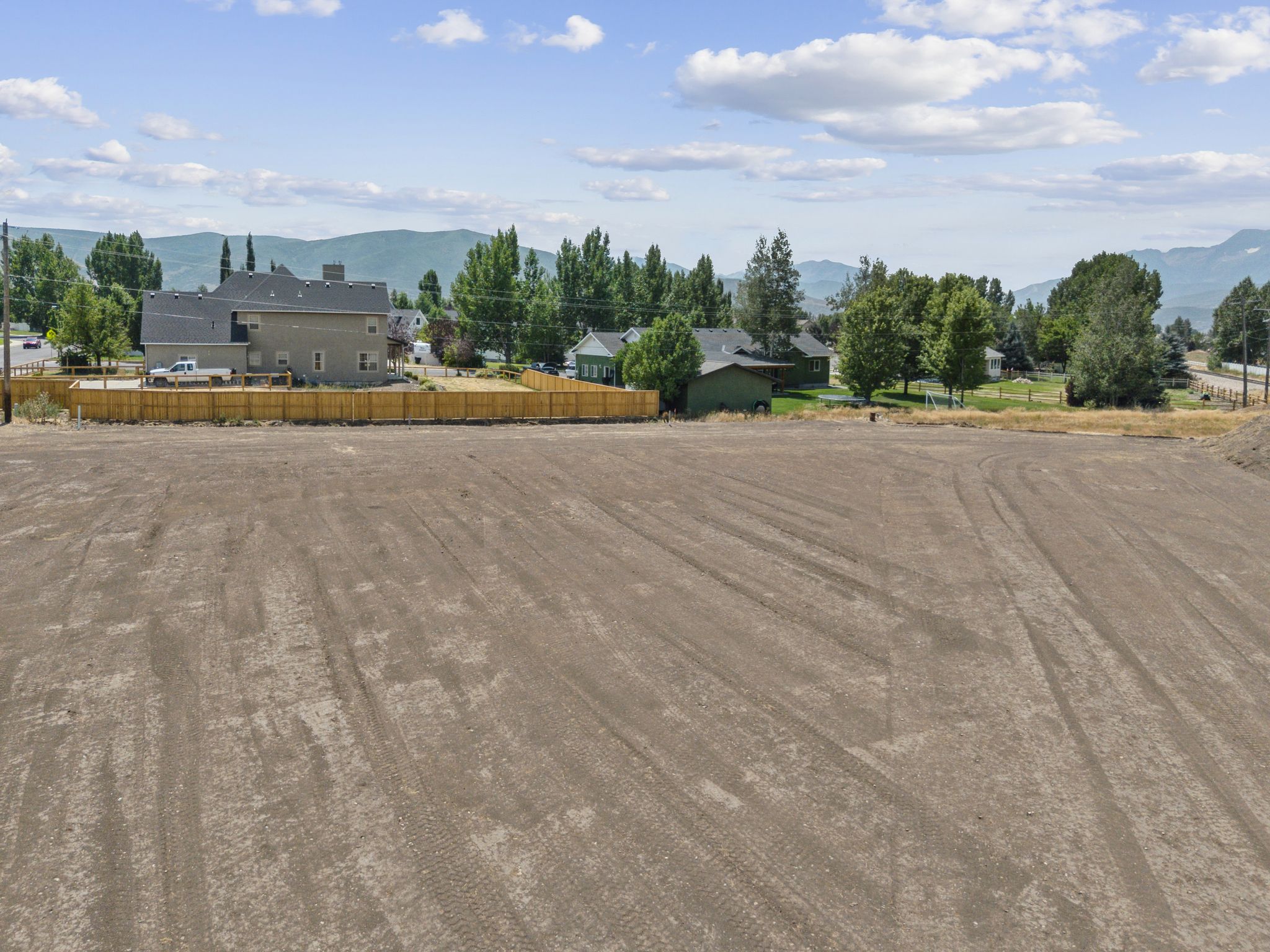 Surrounding community featuring a mountain view