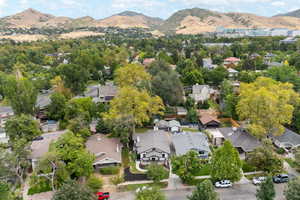 Aerial view of residential area - close to outdoor recreation opportunities