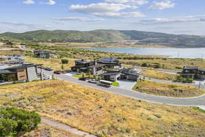 Bird's eye view of a water and mountain view
