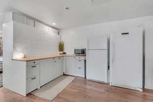 ADU Kitchen - No Plumbing