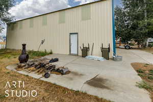 View of detached garage - 30' x 60' (1800 sf)