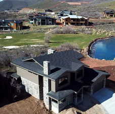 Bird's eye view of a water and mountain view