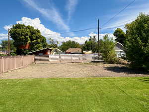 Plenty of space to build large garage, ADU, or for RV parking. Direct access from private lane directly behind property