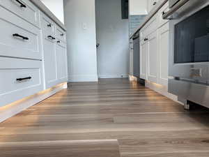 Under cabinet lighting and Z Line range