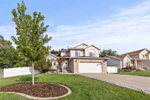 Beautiful 4 level fully finished home!