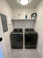 Spacious laundry area