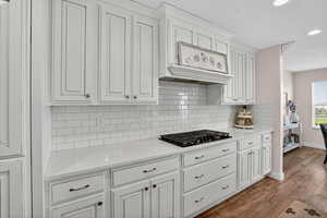 Gas stovetop