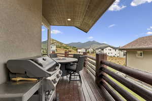 Balcony with area for grilling