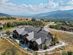 Bird's eye view of a mountainous background