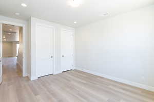 *Photo of a similar unit