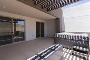 *Photo of a similar unit