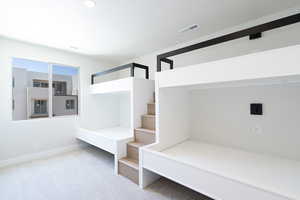 *Photo of a similar unit