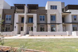 *Photo of a similar unit