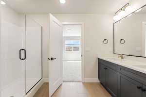 *Photo of a similar unit