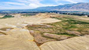 Overview of rural landscape with a mountainous background