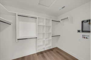 ADU - Walk in closet