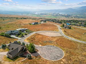 Bird's eye view of a mountainous background