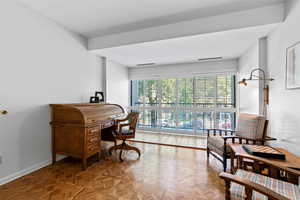 Office area with baseboards