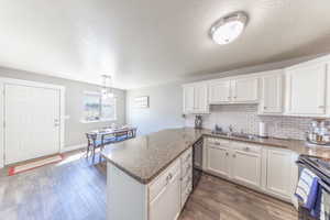 Beautiful Mountain Views from the dining table.