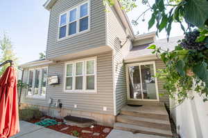 View of side of home