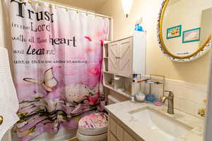 Full bathroom on main floor