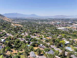 Aerial perspective of suburban area with mountains