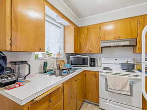 4-plex unit kitchen