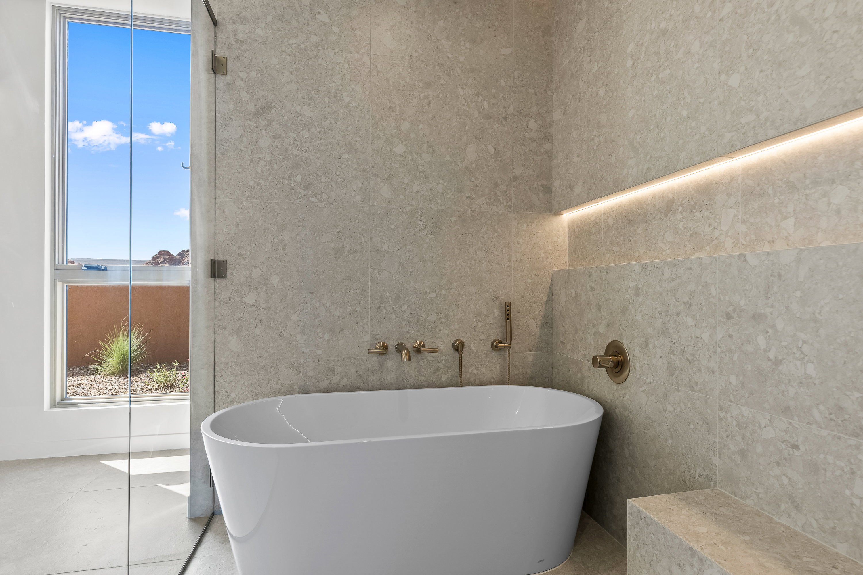 Large Soaking Tub and Lighted Shampoo Niche