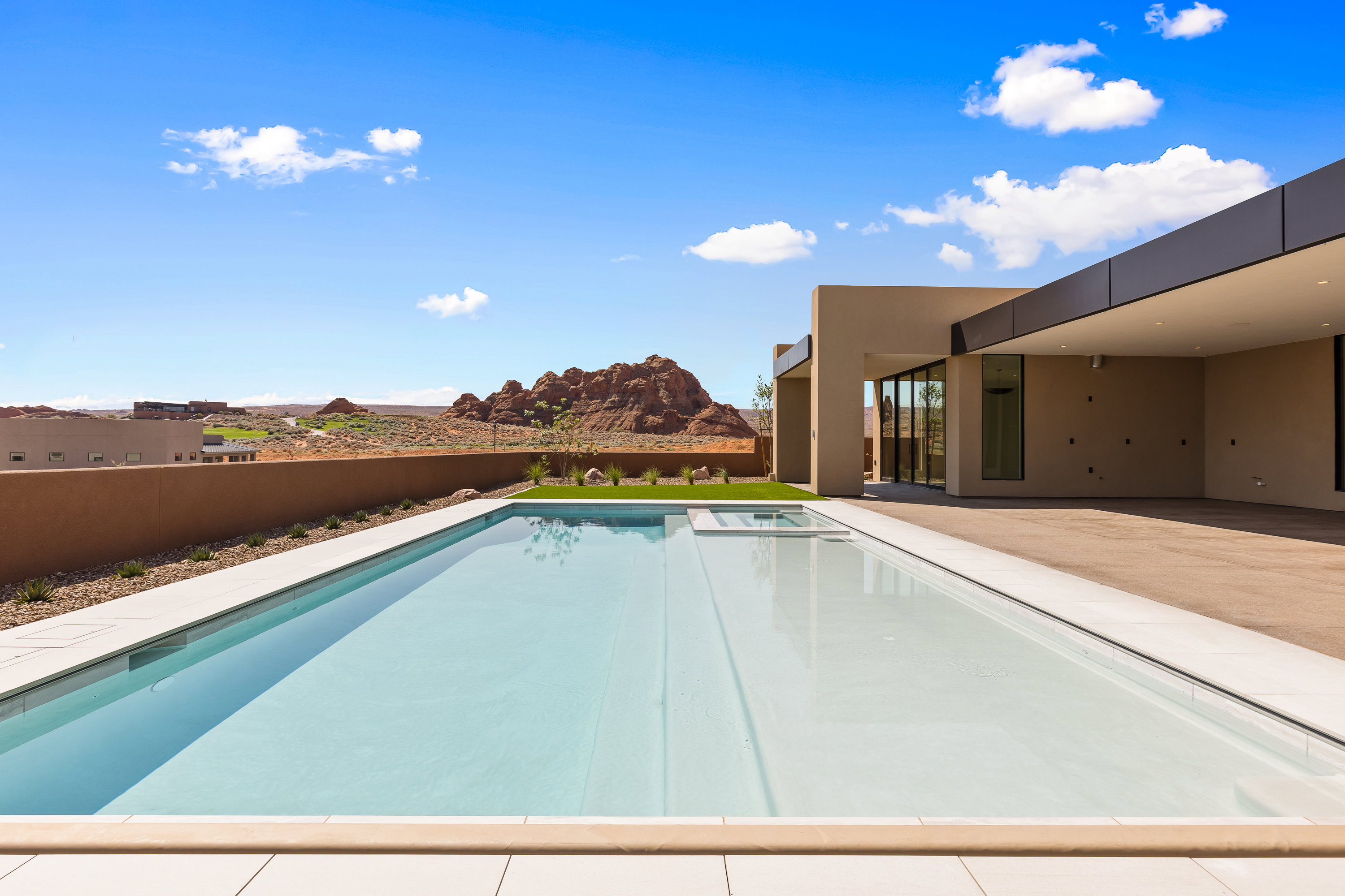 Pool & Spa with Automatic Cover and Stunning Views