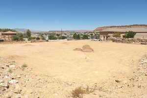 View of yard with a mountain view