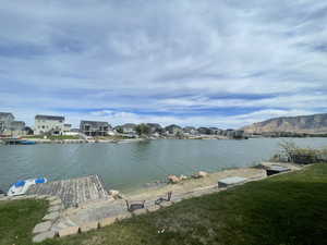 Gorgeous view of the mountains.