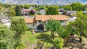Aerial perspective of suburban area with mountains