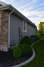 View of side of home