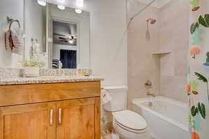 Full bath with shower / bath combo and vanity