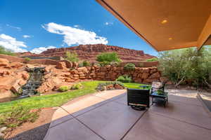 View of patio / terrace with a mountain view