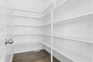 OVERSIZED PANTRY! (PICTURE OF PREVIOUS BUILT HOME-COLORS AND MATERIALS MAY VARY)